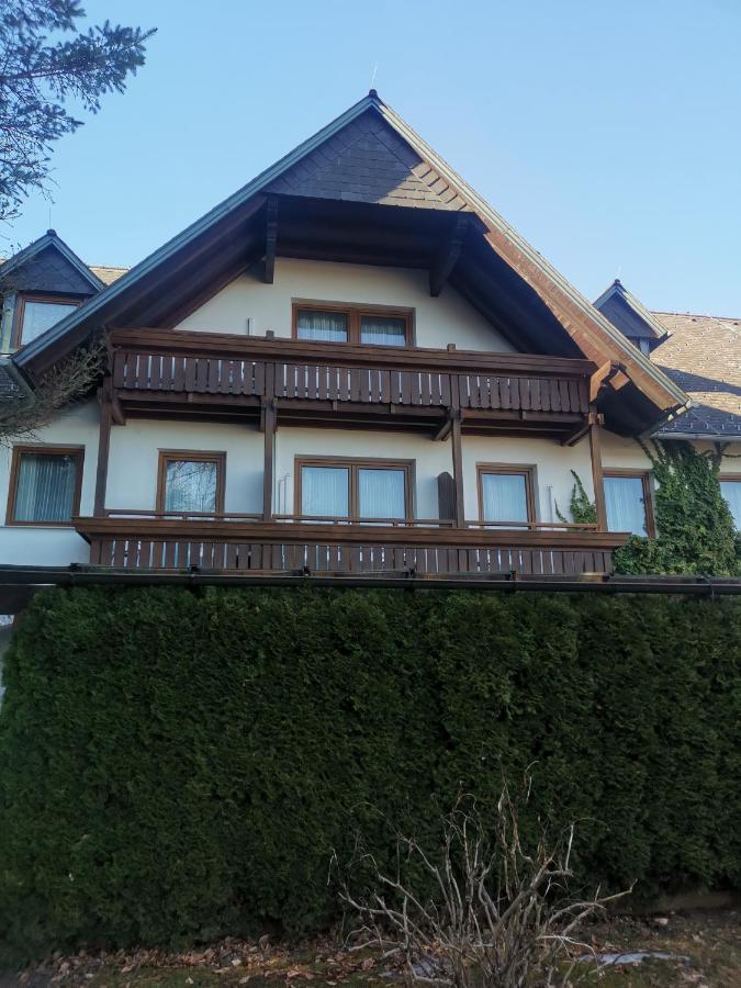 Pension Arkadenhof Fürstenfeld Extérieur photo