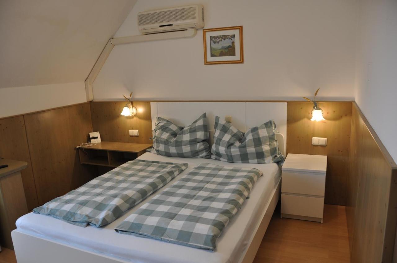 Pension Arkadenhof Fürstenfeld Extérieur photo