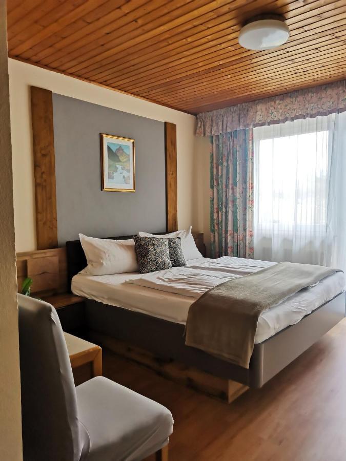 Pension Arkadenhof Fürstenfeld Extérieur photo