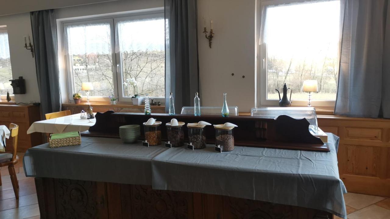 Pension Arkadenhof Fürstenfeld Extérieur photo
