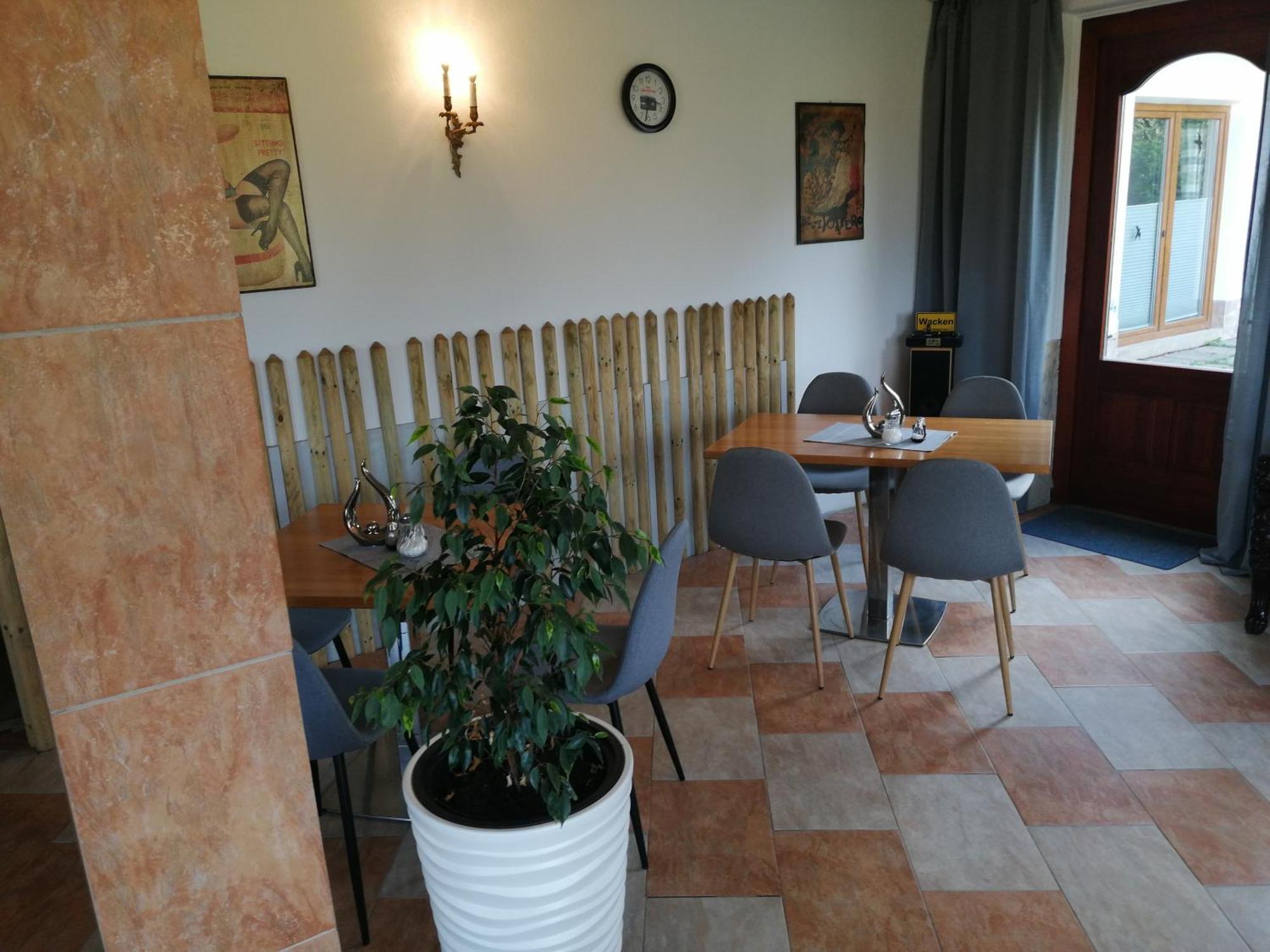 Pension Arkadenhof Fürstenfeld Extérieur photo